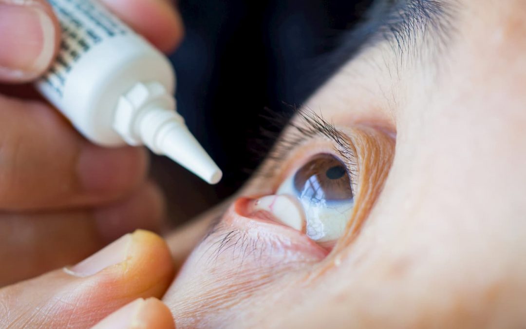 Suero fisiológico para los ojos y lágrimas artificiales