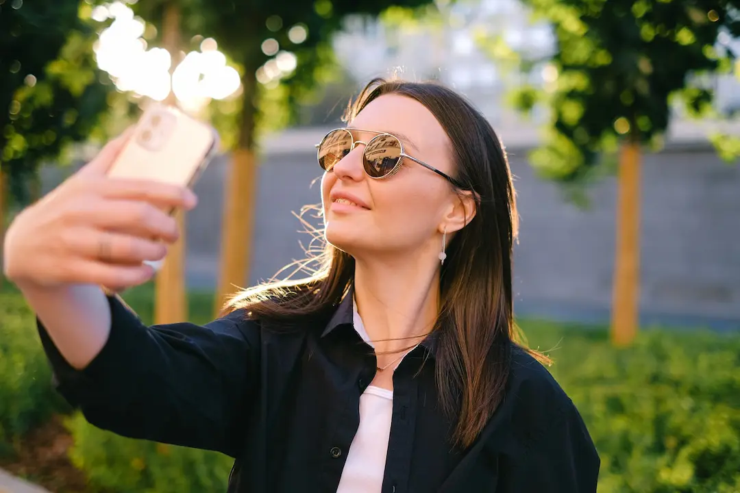 gafas de sol que rejuvenecen